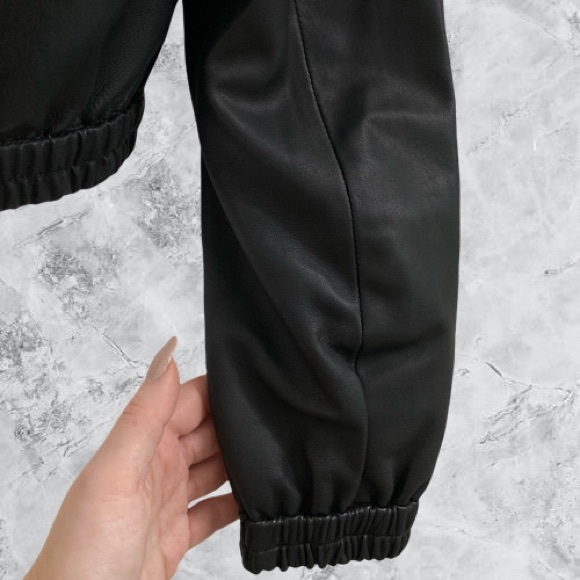 ᴇᴜᴄ ᴇᴍᴘᴏʀɪᴏ ᴀʀᴍᴀɴɪ ᴄʀᴏᴘᴘᴇᴅ ʟᴇᴀᴛʜᴇʀ ʙᴏᴍʙᴇʀ ᴊᴀᴄᴋᴇᴛ - Picture 11 of 13